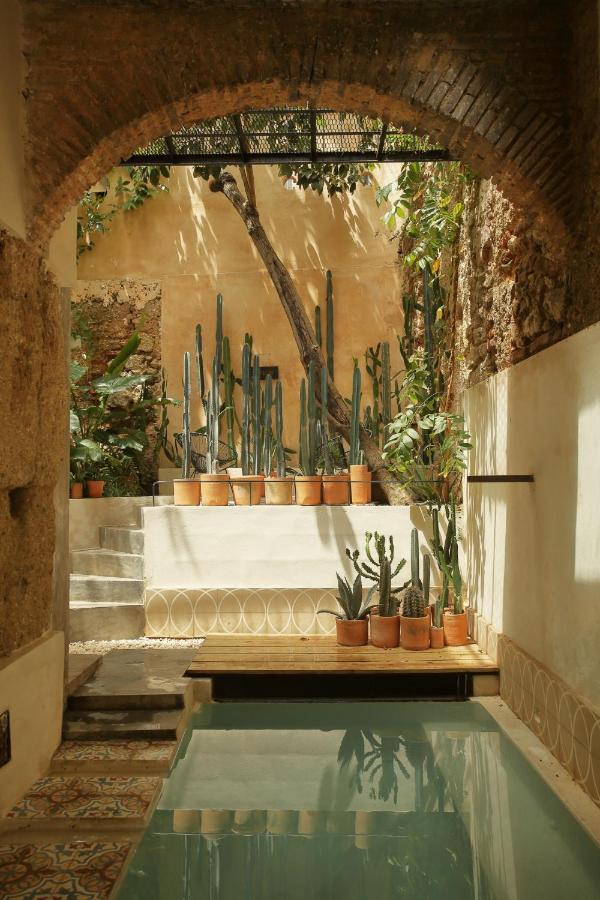 Fixie Lofts - Colonial Villa Suites With Pool Santo Domingo Exterior photo